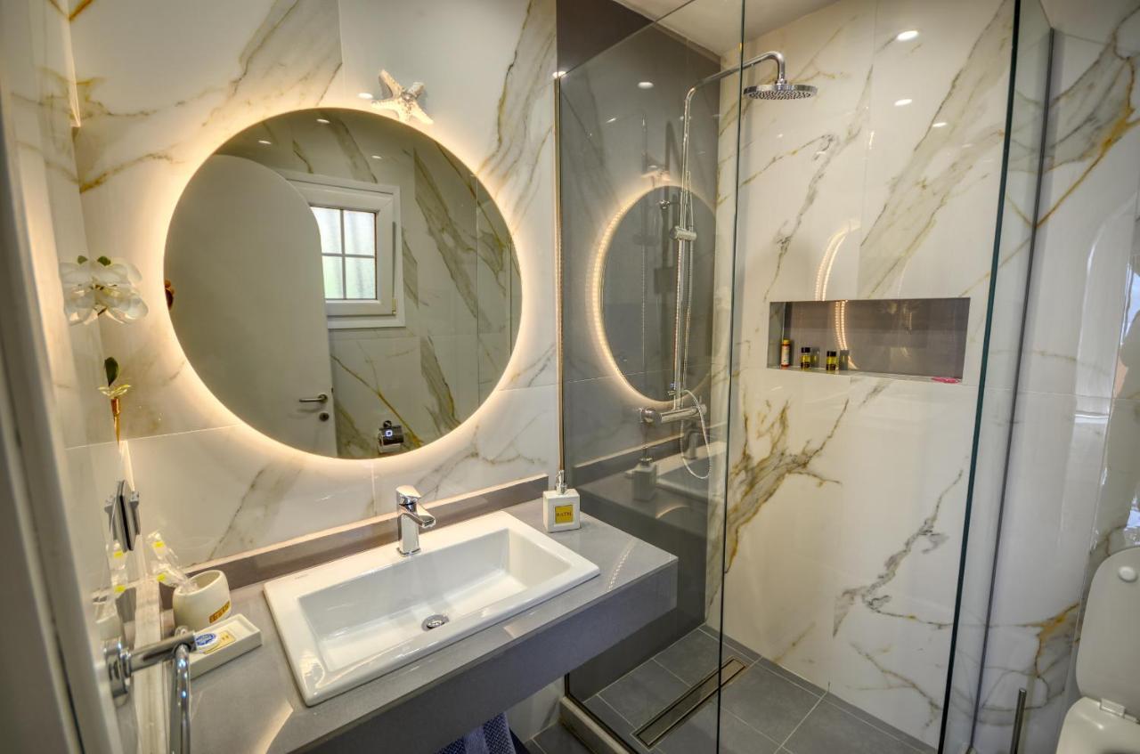 Thalassa Apartment *