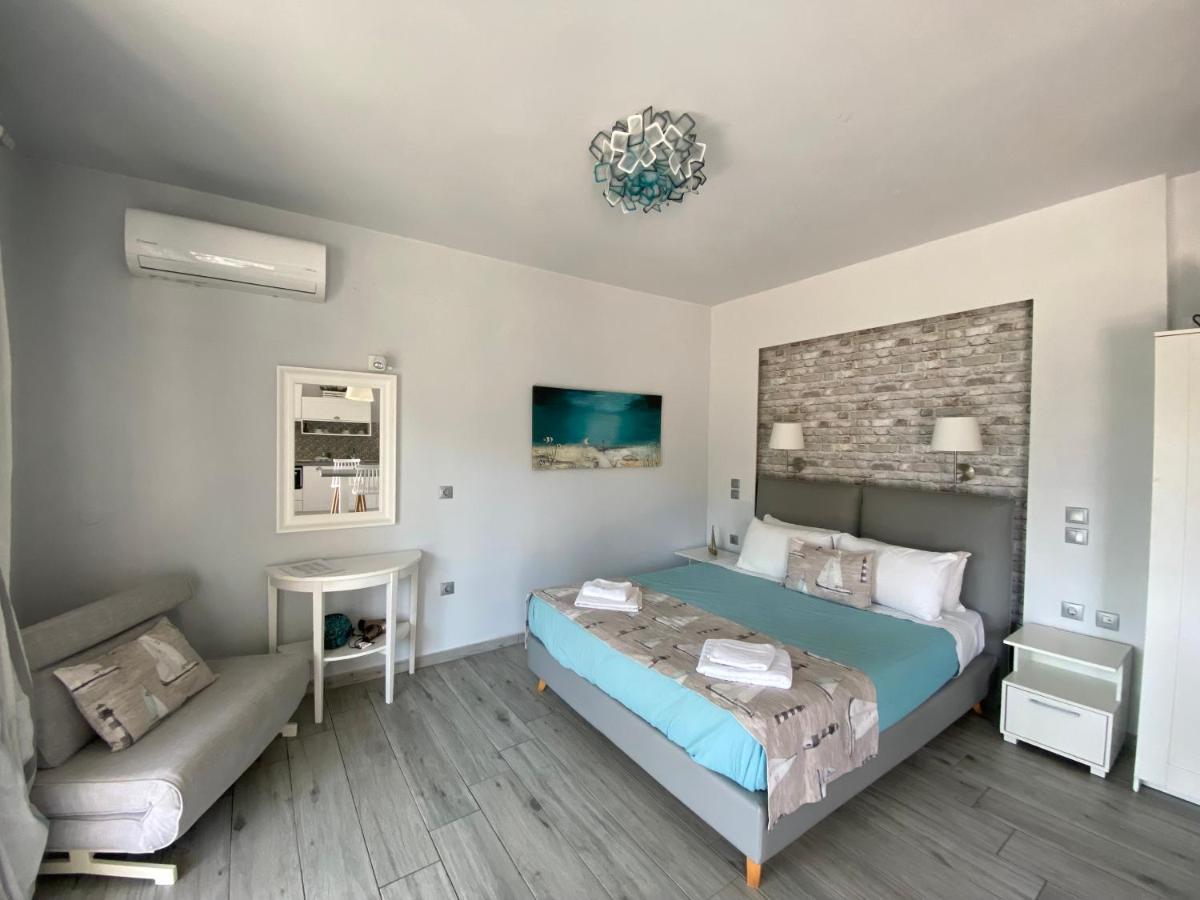 Thalassa Apartment *